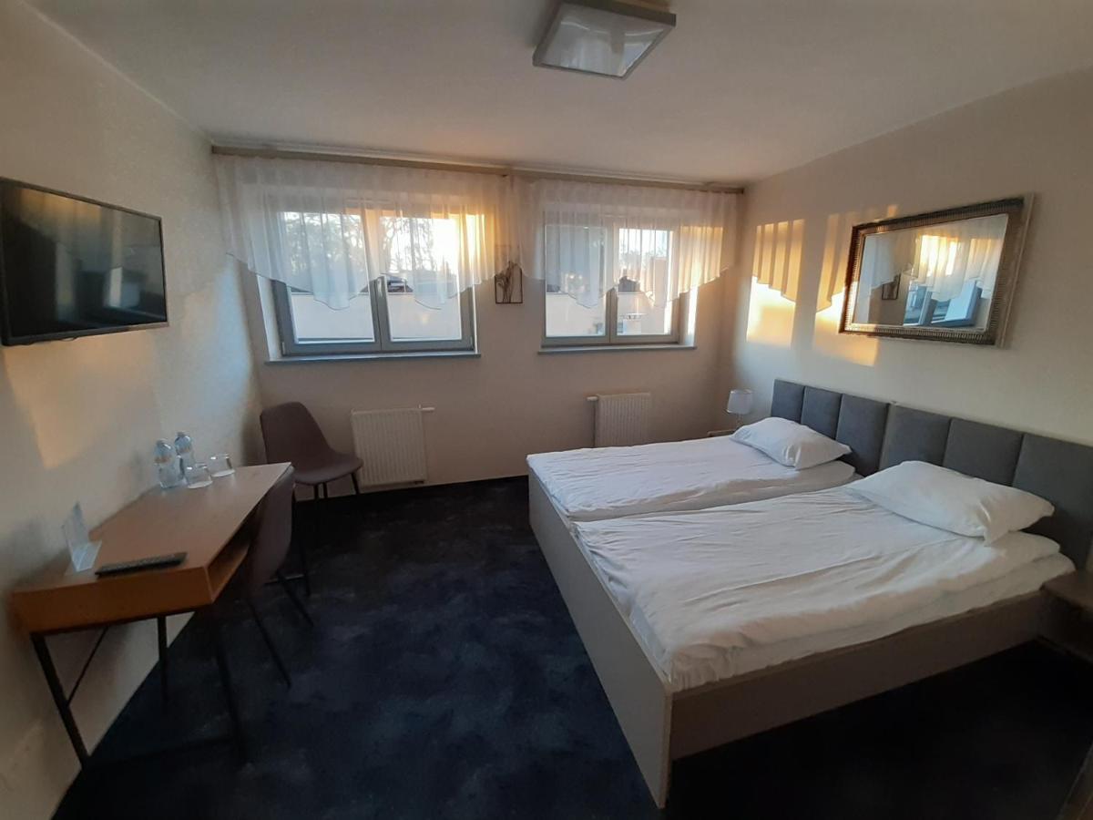 Osrodek Wypoczynkowy Rybak Hotel Nysa Luaran gambar